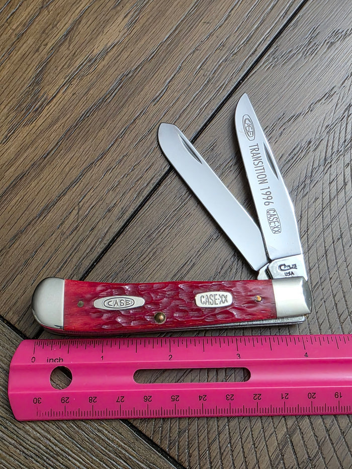 1996 Case XX Red Bone Trapper Shield Transition Knife