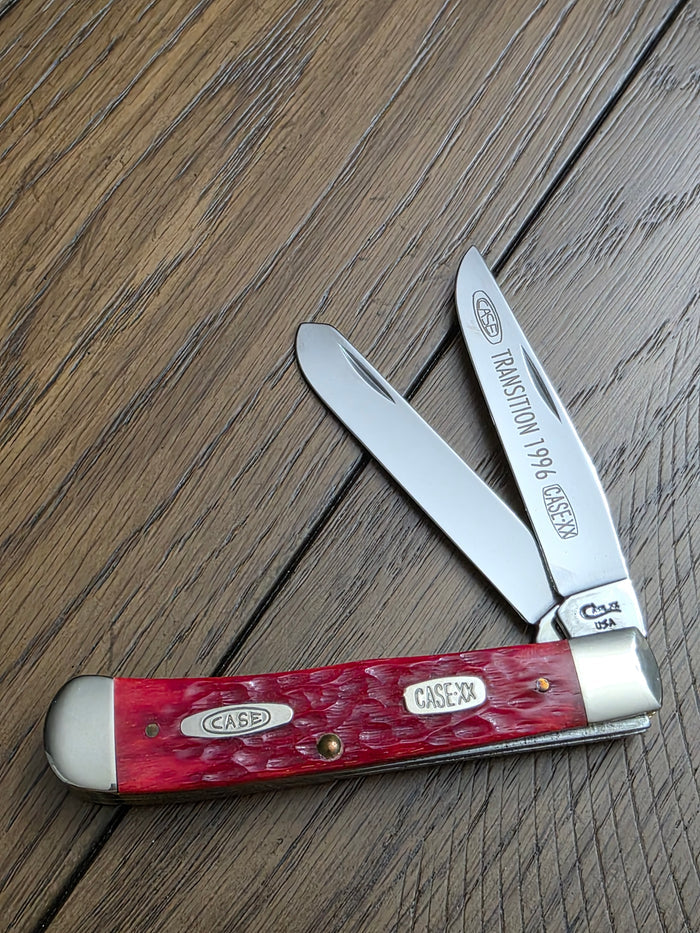 1996 Case XX Red Bone Trapper Shield Transition Knife
