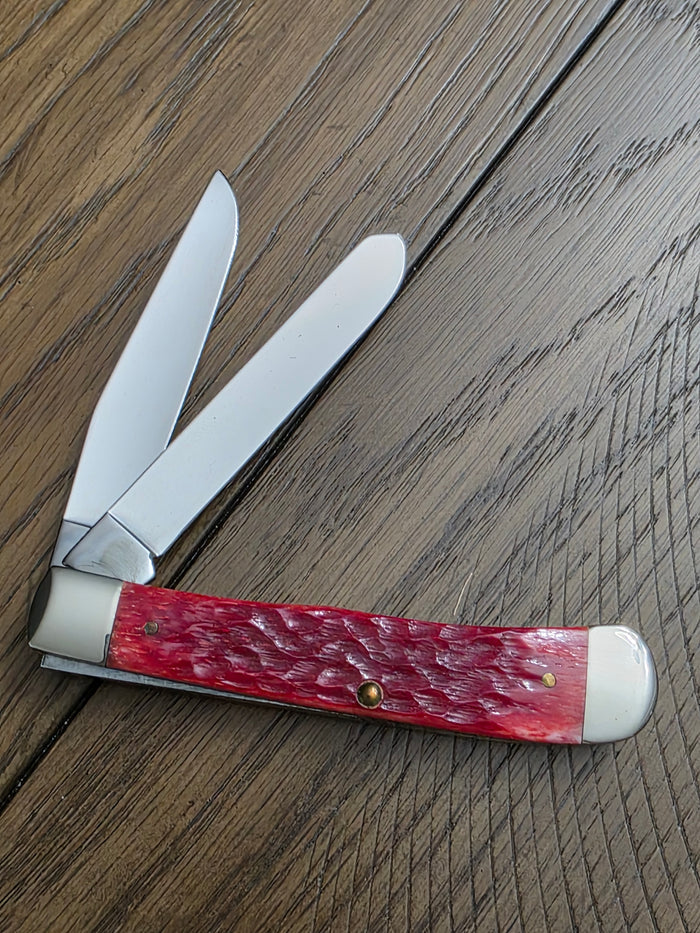 1996 Case XX Red Bone Trapper Shield Transition Knife