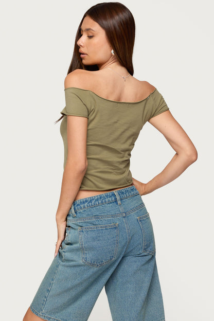 76 Off Shoulder Top