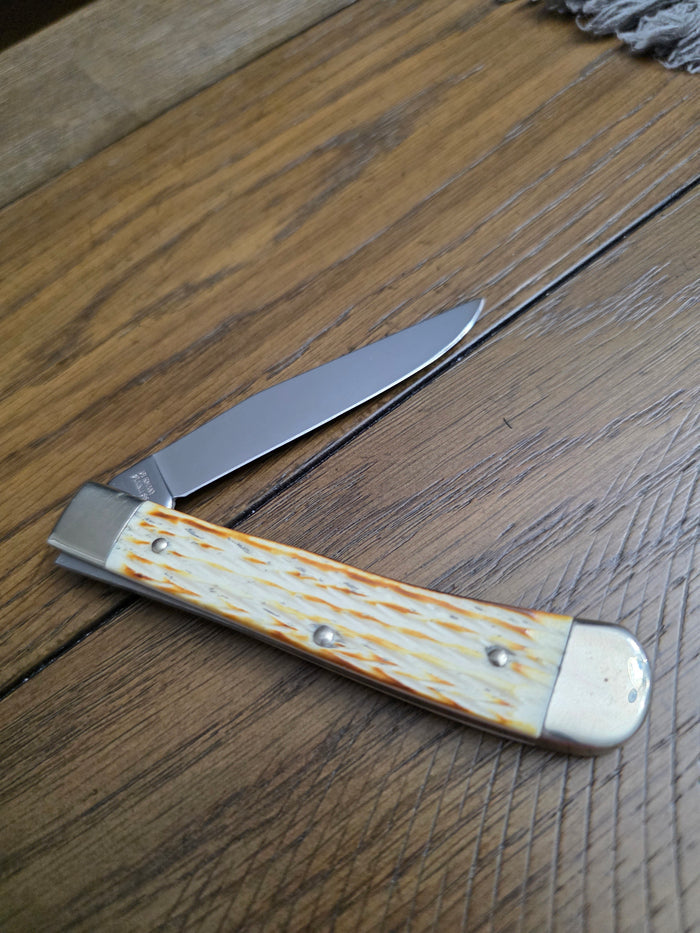 Burnt Chimney Single Blade Trapper Burnt Natural Bone Jigged NKCA Youth Knife 1992