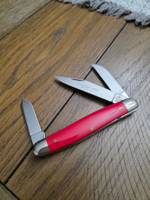 Queen Steel #9R - Smooth Red Delrin Stockman - 3 blade