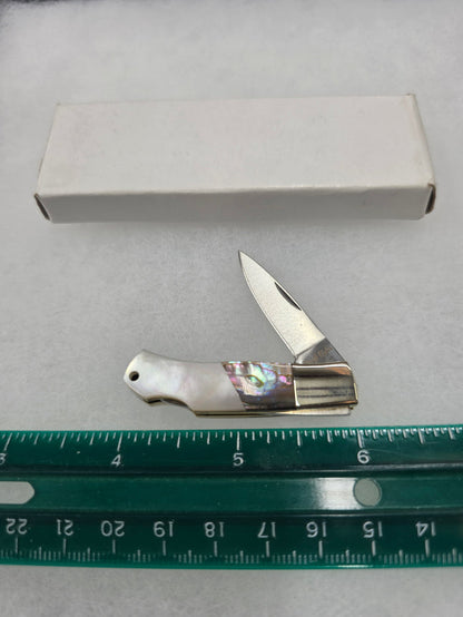 Rough Rider RR392 - Tiny Lockback MOP / Abalone Handles