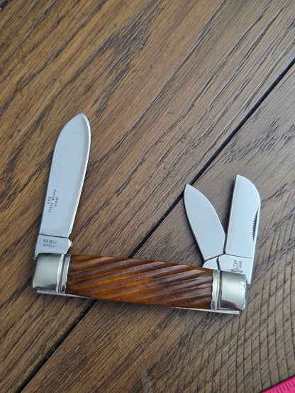 Rough Rider Twisted Bone Boxcar Whittler RR1055